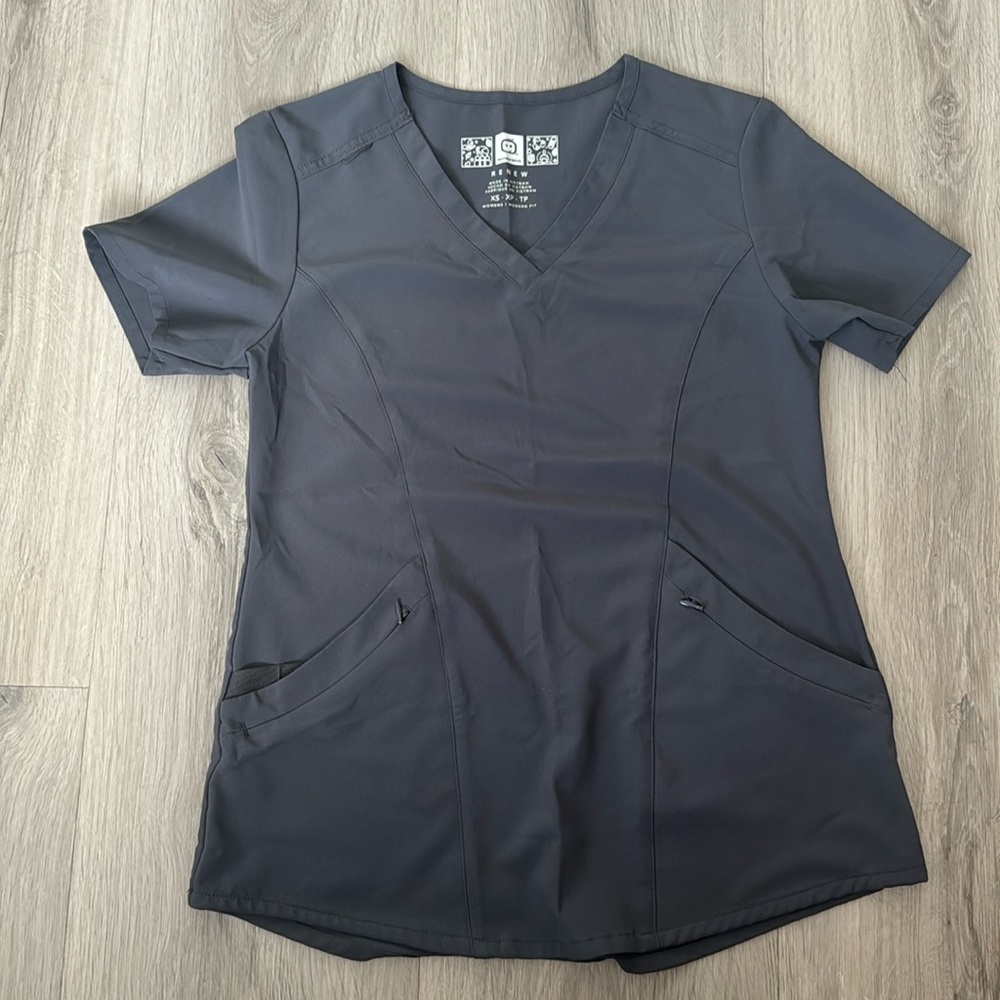 Wonderwink Pewter Scrub Top